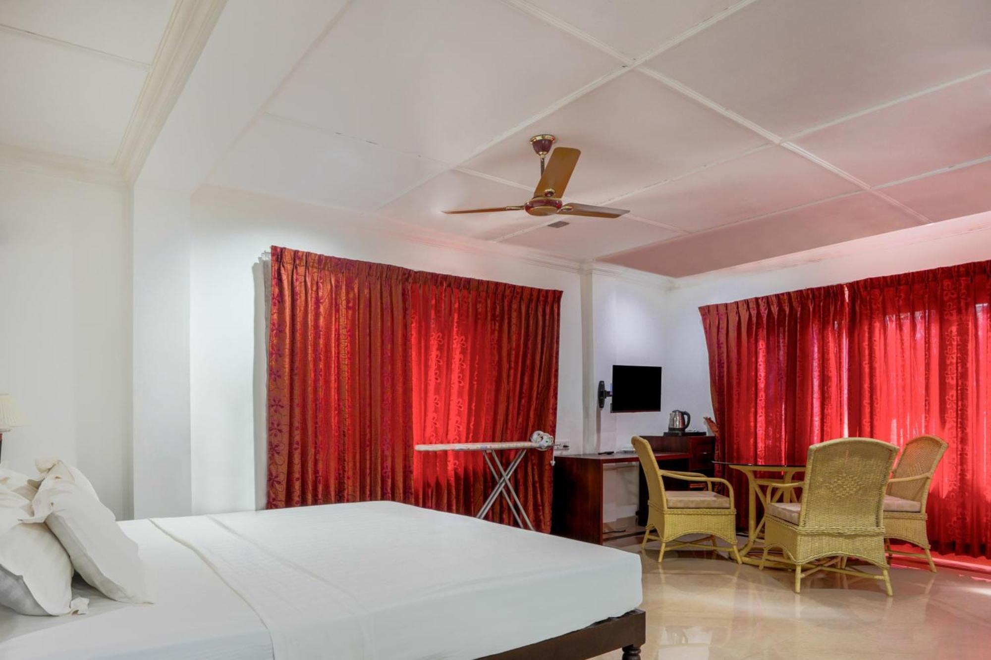 Palette Resorts- Tapovan Green County Thattakād Εξωτερικό φωτογραφία