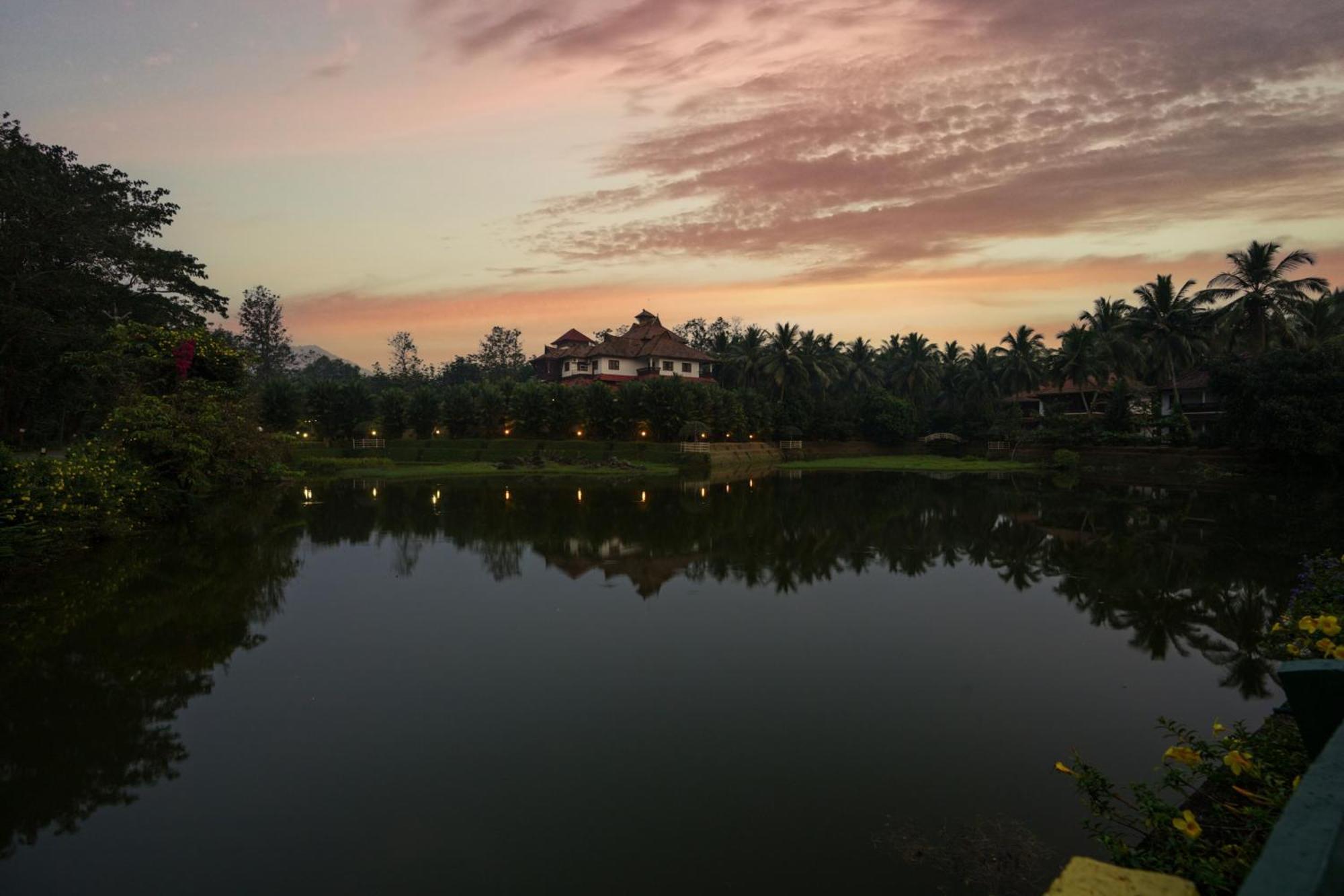 Palette Resorts- Tapovan Green County Thattakād Εξωτερικό φωτογραφία